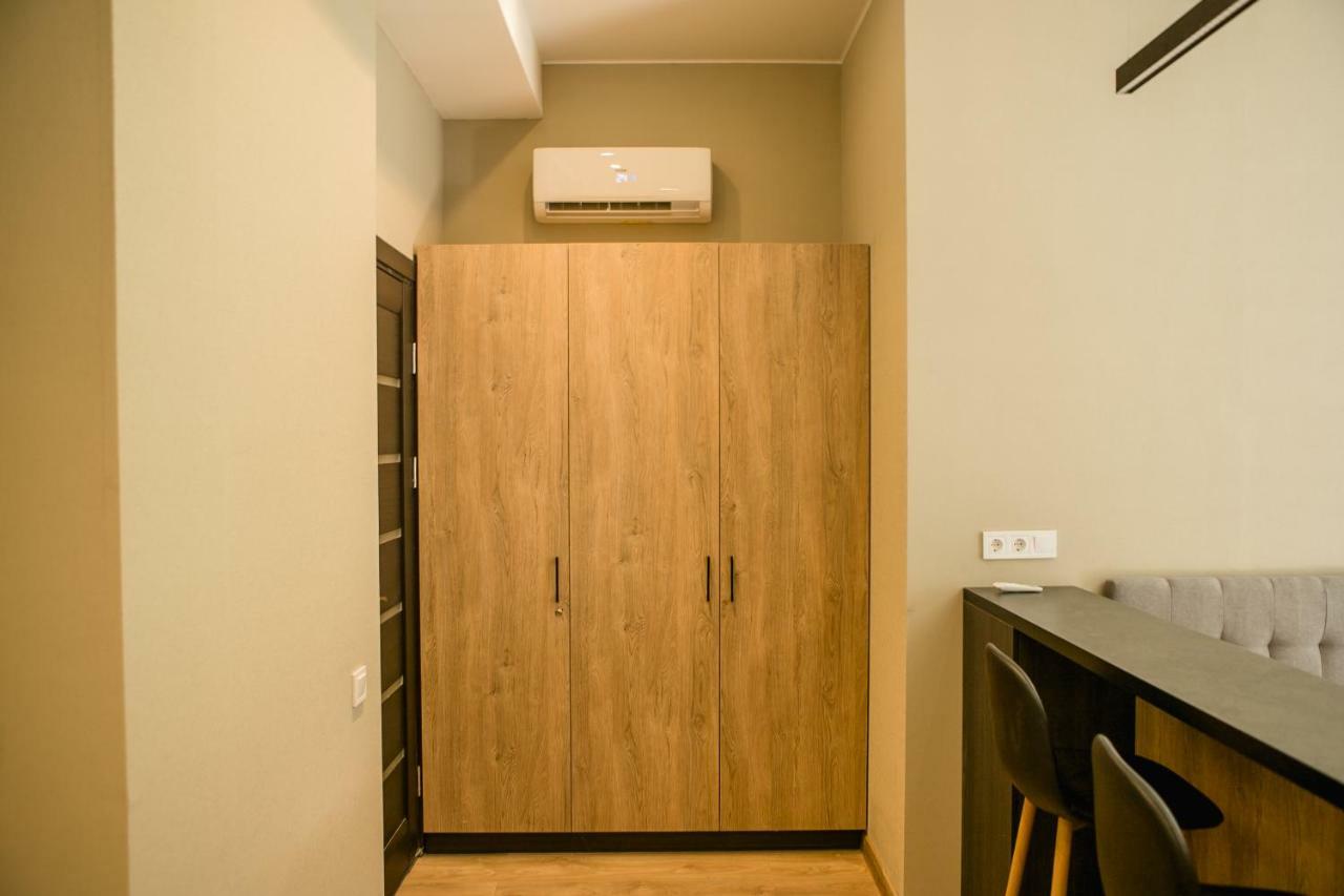 Poet Apartments 오데사 외부 사진